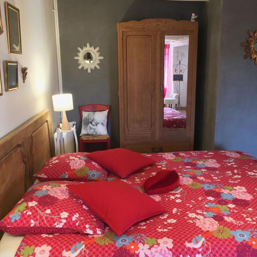 Chambre Les Anges proche Mont Saint-Michel, Maison d'hôtes l'Angevinière Exterior foto