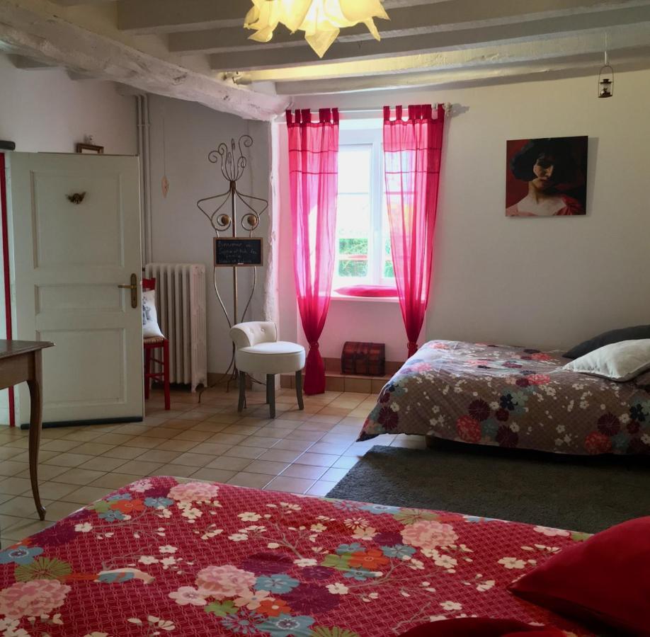 Chambre Les Anges proche Mont Saint-Michel, Maison d'hôtes l'Angevinière Exterior foto
