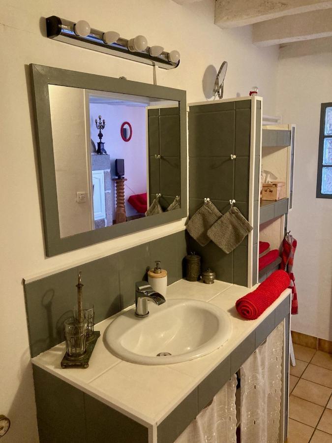 Chambre Les Anges proche Mont Saint-Michel, Maison d'hôtes l'Angevinière Exterior foto